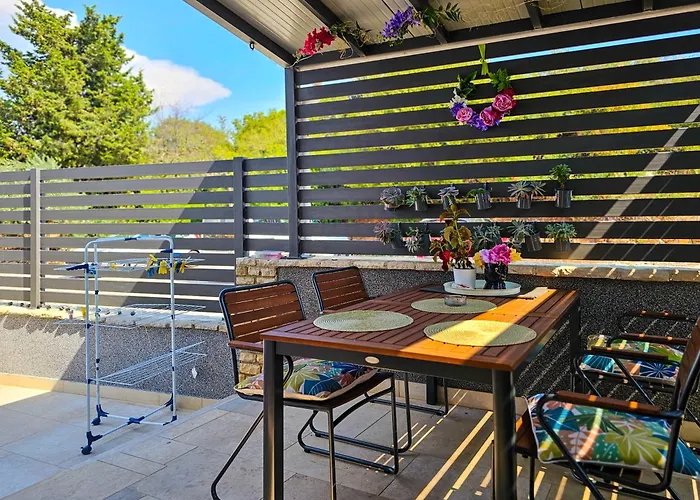 Appartement Maki I Mila Stinjan *